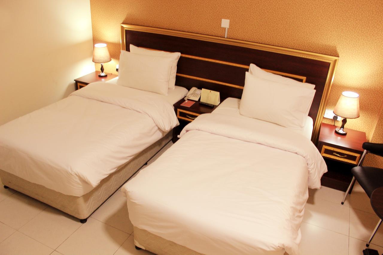 Montreal Naif Hotel Dubaj Zewnętrze zdjęcie