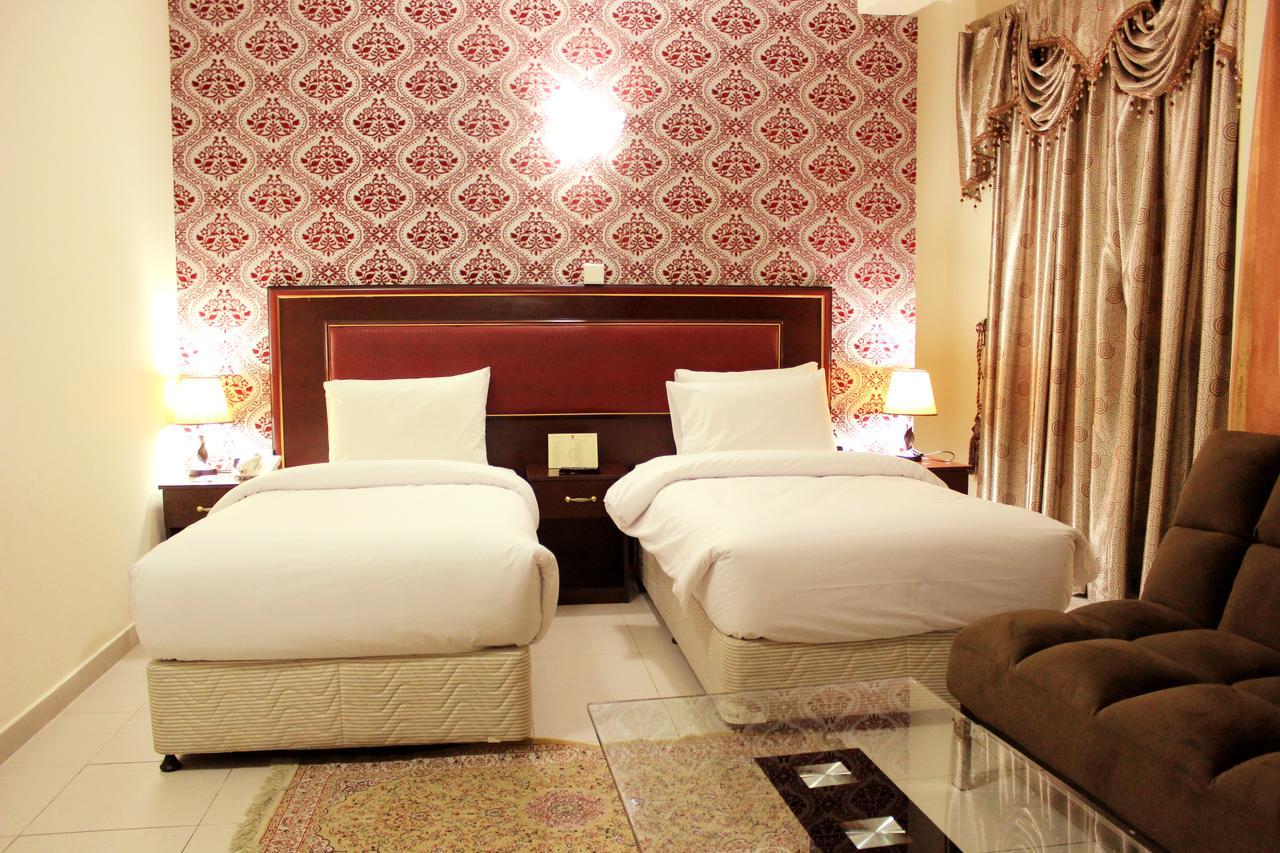 Montreal Naif Hotel Dubaj Zewnętrze zdjęcie
