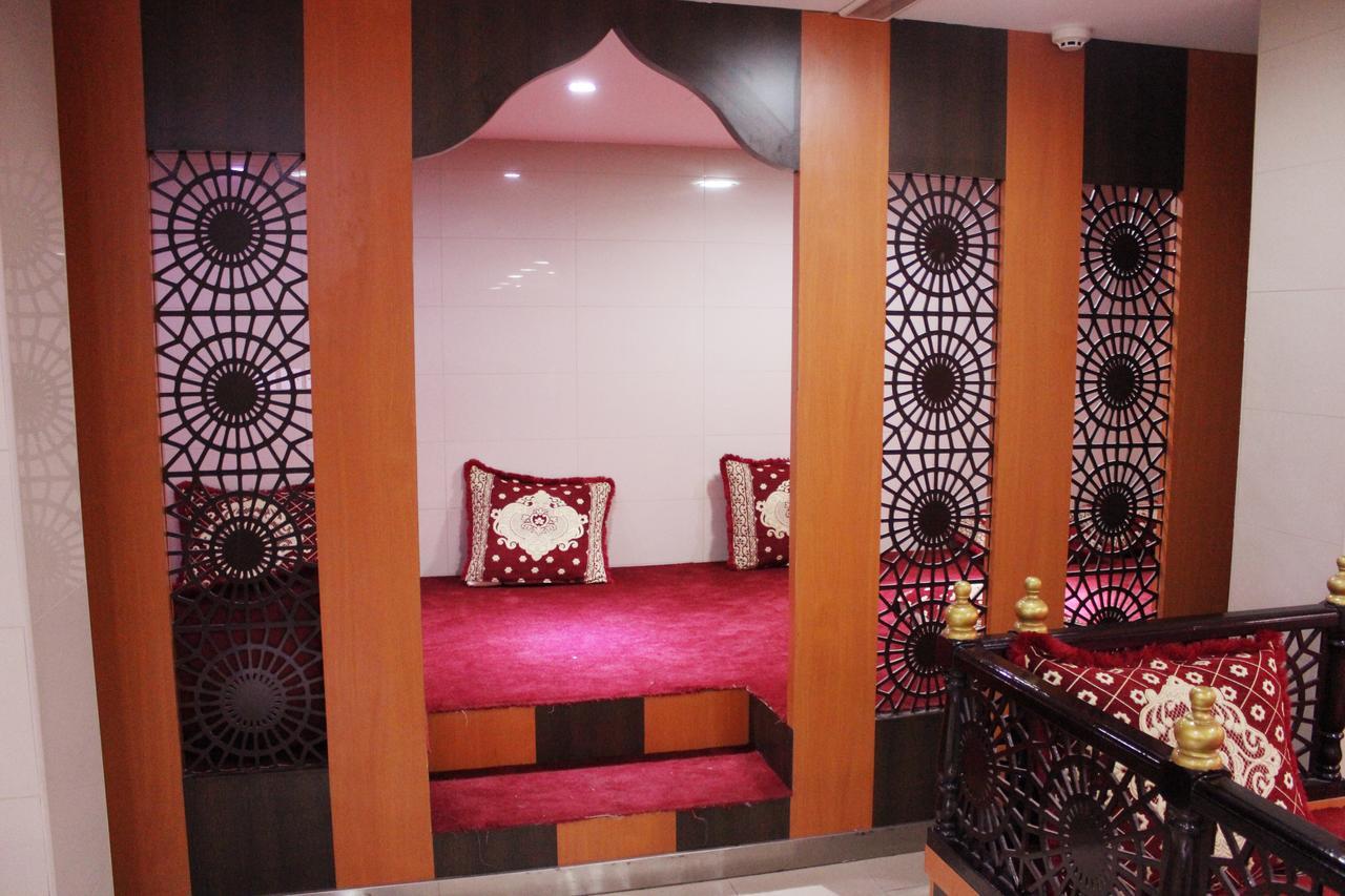 Montreal Naif Hotel Dubaj Zewnętrze zdjęcie